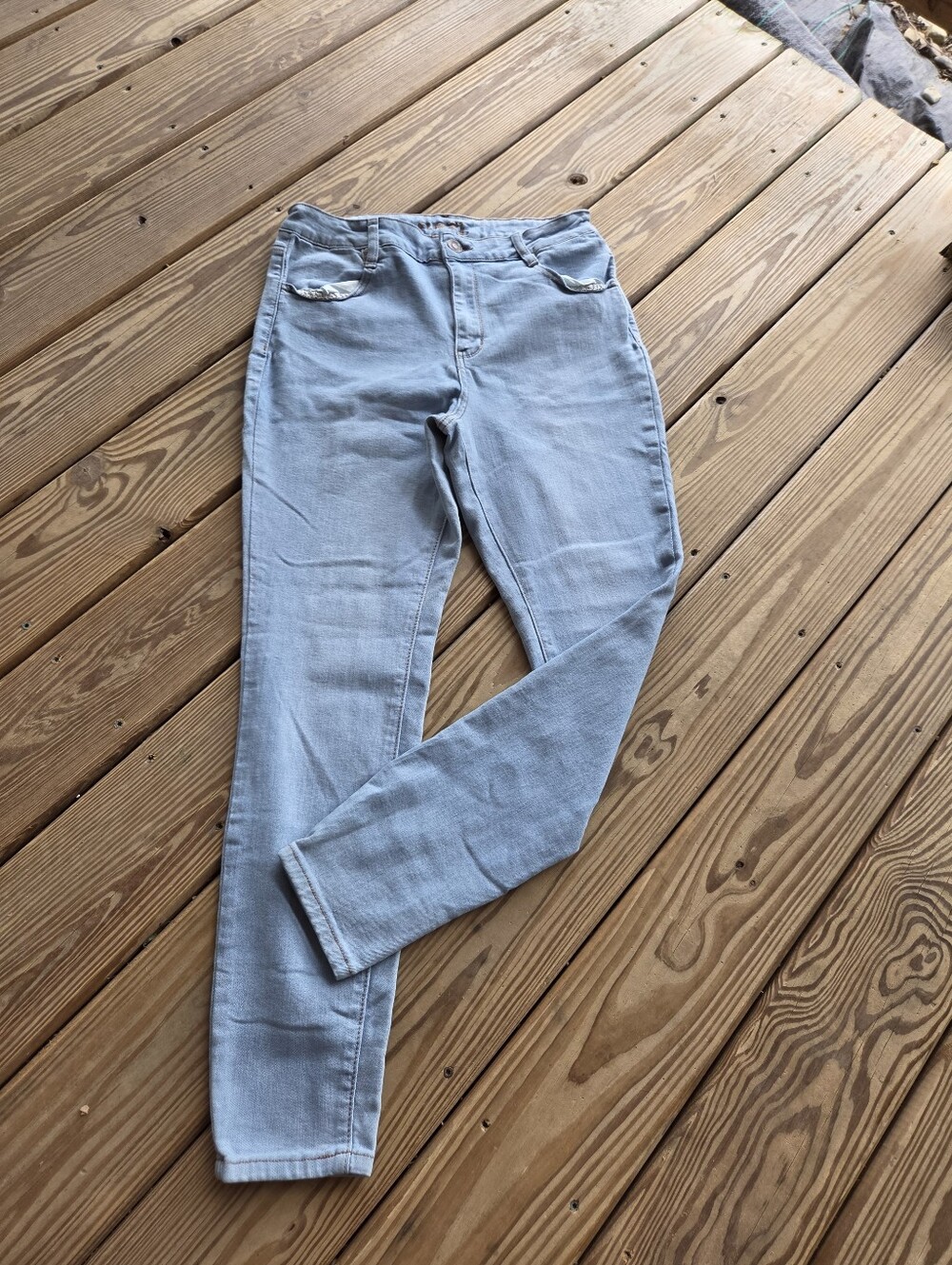 Rue21 Light Blue Skinny Jeans for Women Size 14